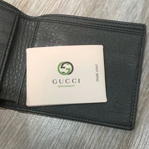 Men’s authentic Gucci wallet